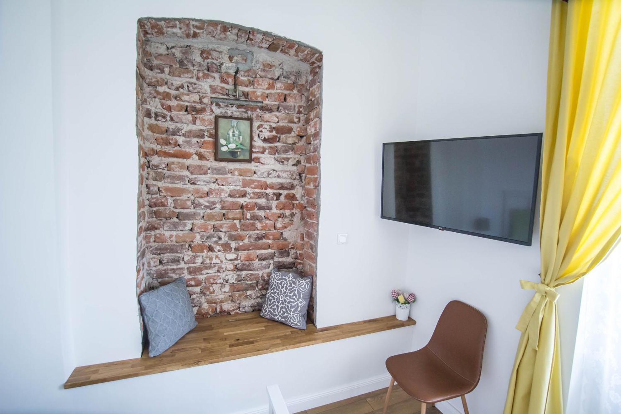Lion'S Bridge Boutique 2Bdrm Apt, Top Center Gem София Экстерьер фото