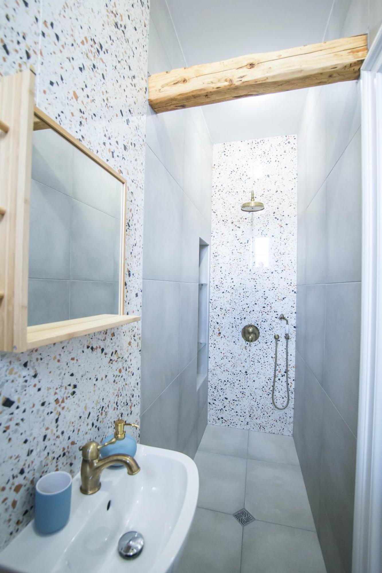 Lion'S Bridge Boutique 2Bdrm Apt, Top Center Gem София Экстерьер фото