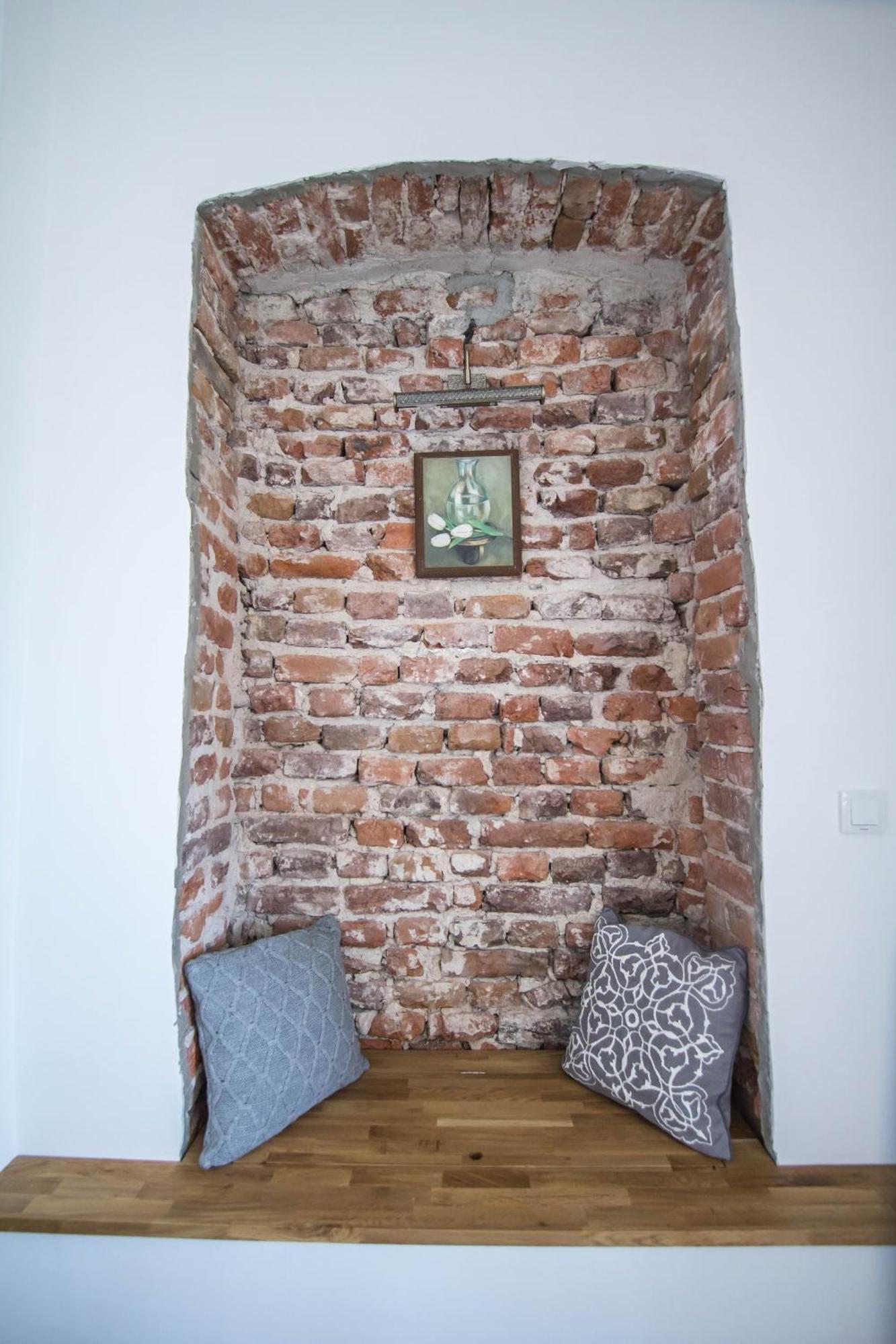 Lion'S Bridge Boutique 2Bdrm Apt, Top Center Gem София Экстерьер фото